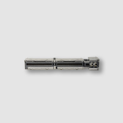Multi-Trak(SFF-TA-1033),Vertical,Combo X16+21A Power Connector